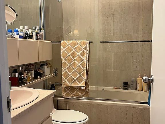 4th image of 455 E 86th St APT 12E