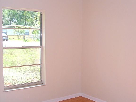 4th image of 14632 17th St