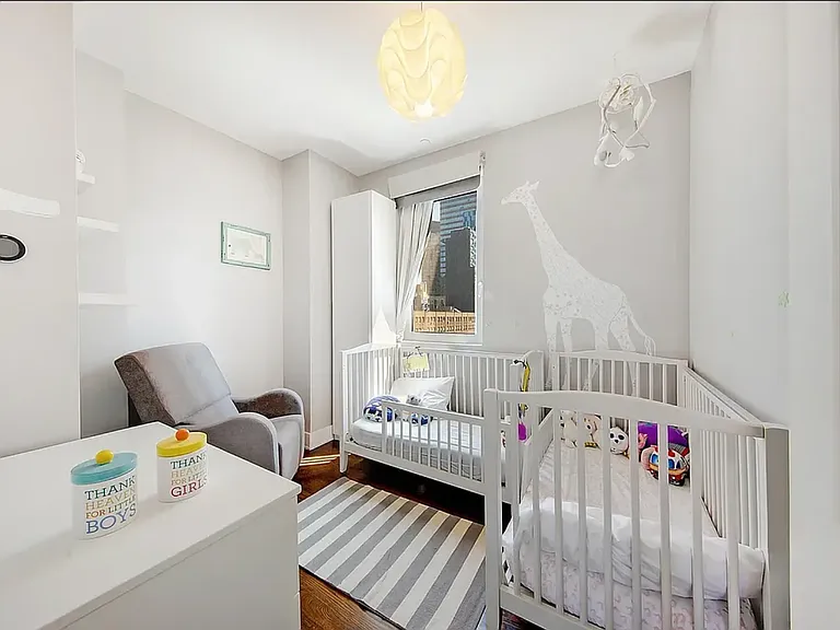 26-26 Jackson Ave #605 — Photo 5