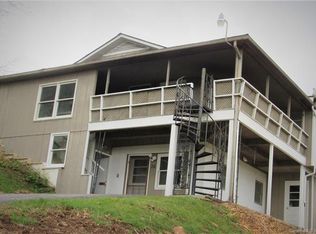 24 Canary Rdg, Waynesville, NC 28786