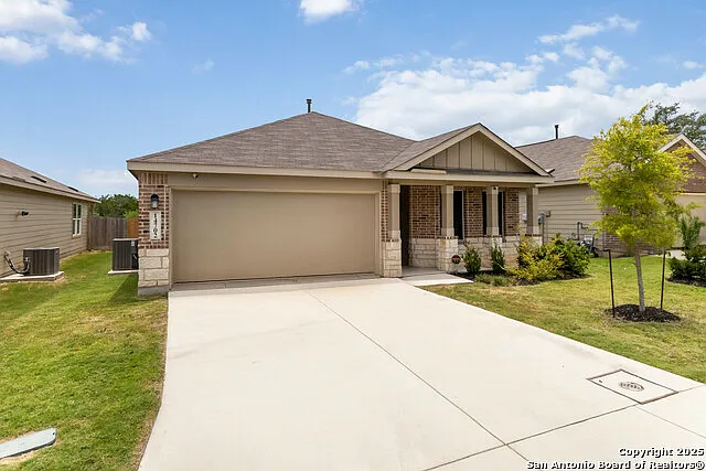 14702 Somerset Ml — Photo 1