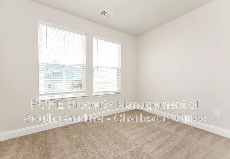 7833 Montview Rd — Photo 14