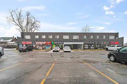 130 King St E Photo 1