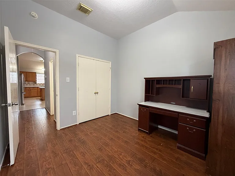 9803 Hallmark Ln — Photo 18