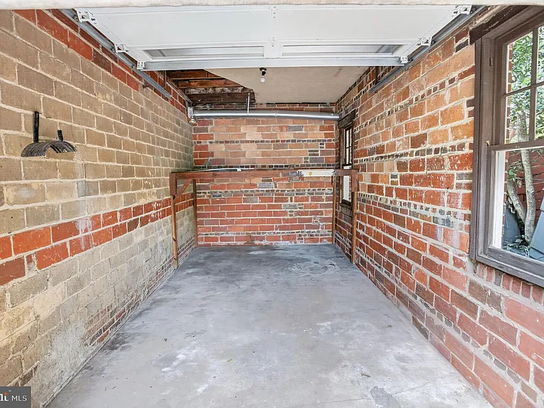 4705 Hunt Ave — Photo 29