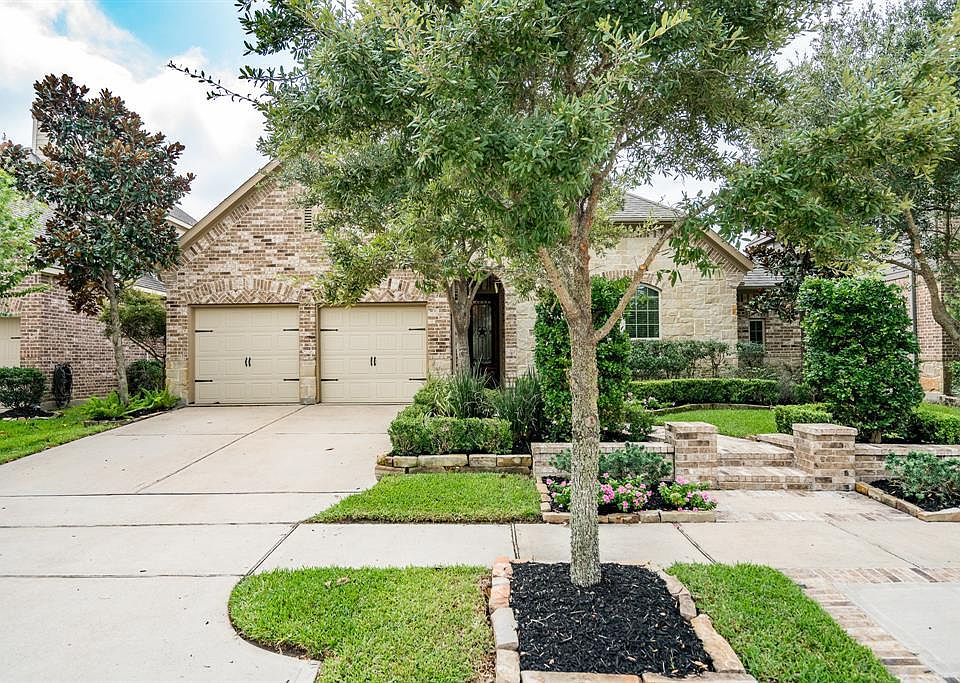 1st image of 19531 Crescent Haven Dr