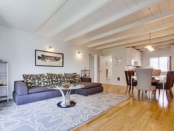 1st image of 810 Verona Ct