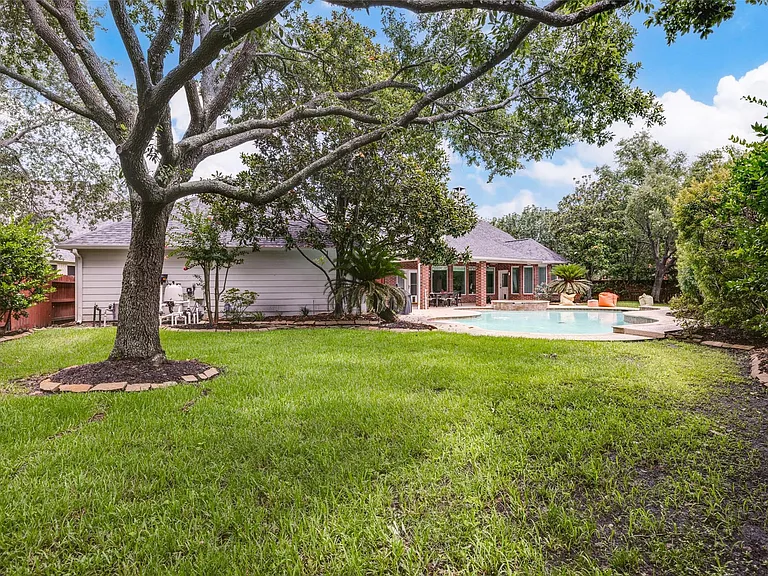 5710 Cielio Bay Ct — Photo 8