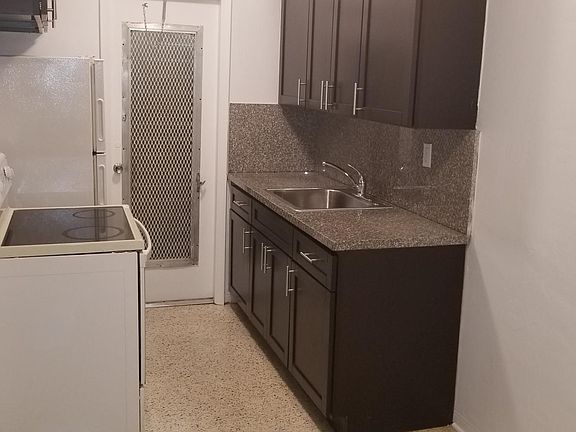 2nd image of 6430 W Flagler St APT 2