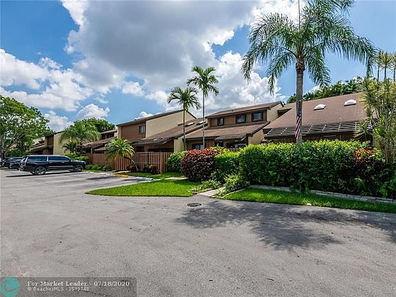2nd image of 4268 SW 87th Ter #4268