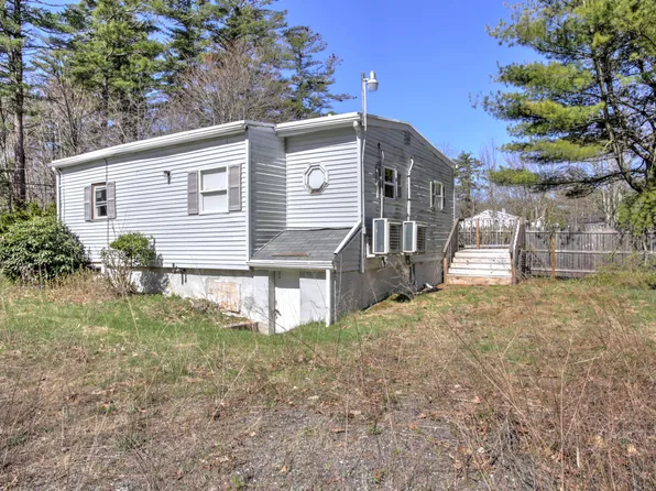 395 Gorham Road, Scarborough, ME 04074