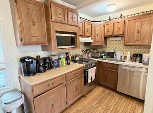 4 Saint Mary Rd #1, Cambridge, MA 02139