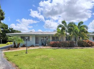 318 Parkside Dr, Venice, FL 34285