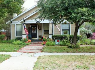 314 E University Ave, Waxahachie, TX 75165
