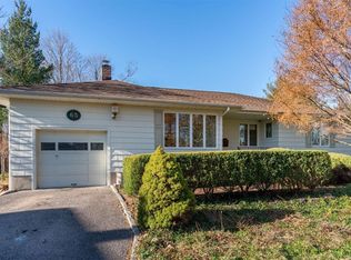 65 Carley Ave, Huntington, NY 11743