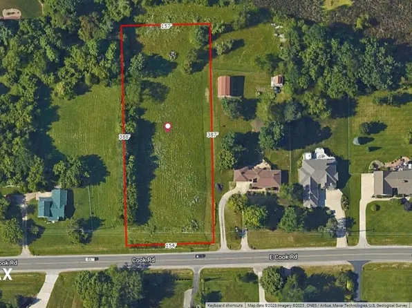 3341 E Cook Rd, Grand Blanc, MI 48439