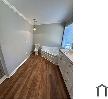 4 bed, 2800 sqft, $2,850 — Photo 4