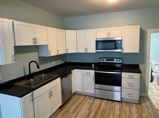 201 7th Ave #4, Shell Lake, WI 54871