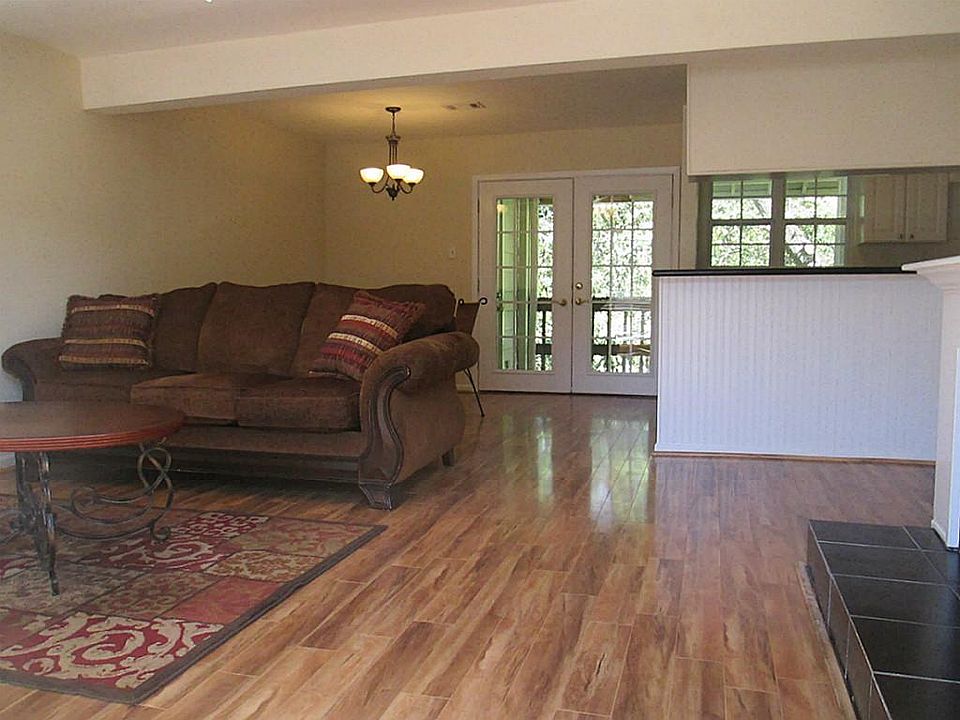 1st image of 765 Worthshire St