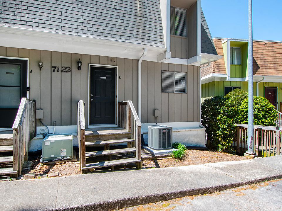 1st image of 7122 Longstreet Dr #B