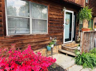 2592 Townhouse Dr SE, Christiansburg, VA