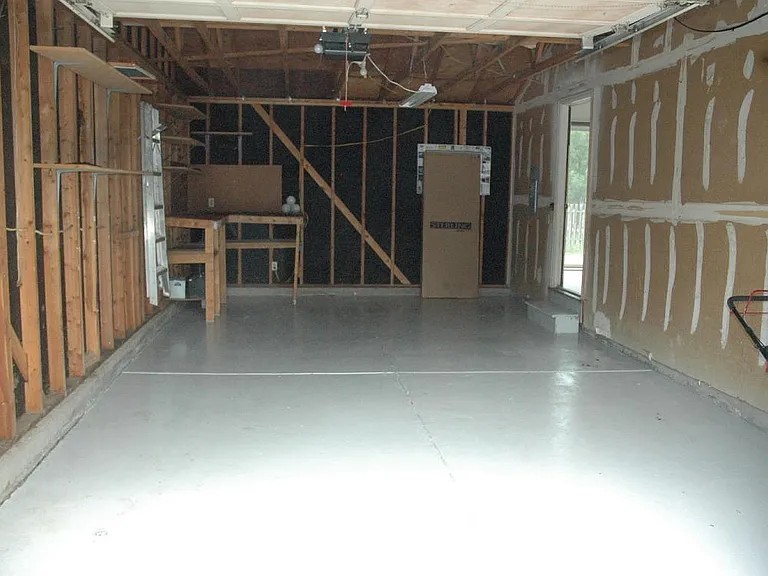 4331 Hummingbird Dr — Photo 3