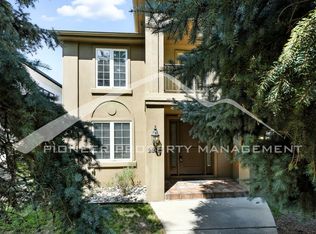 2333 S Saint Paul St, Denver, CO 80210