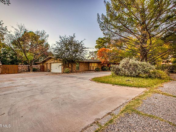 5th image of 817 Live Oak Dr
