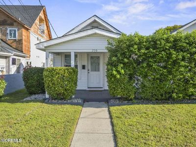 212 16th Avenue #5, Belmar, NJ, 07719