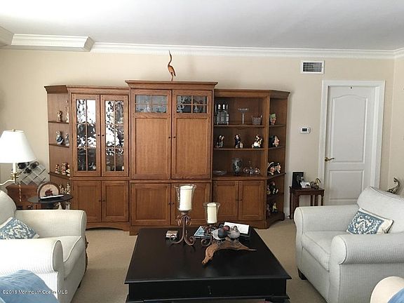 2nd image of 700 Ocean Ave
