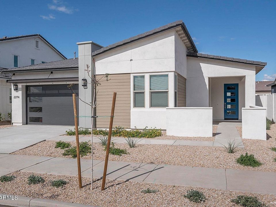 1st image of 22714 E Calle Luna