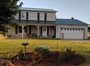 80 Jackson Rd, Blanchard, MI 49310