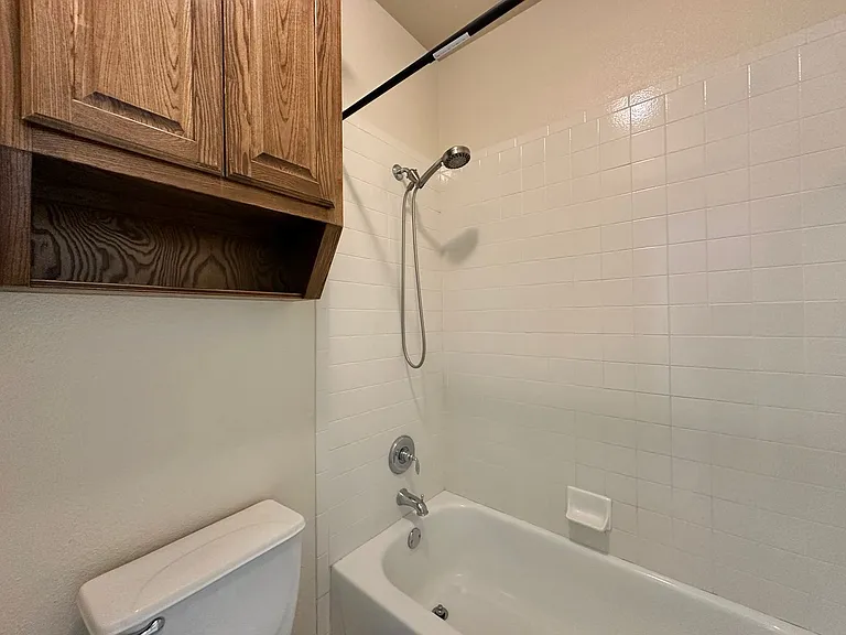 705 Marshall Dr — Photo 39