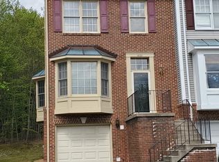 8732 Stone Hill Pl, Springfield, VA 22153