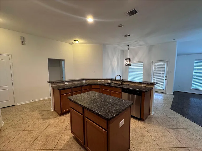 9023 Kinnel Ln — Photo 12