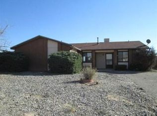 667 Bhutan Dr SE, Rio Rancho, NM 87124