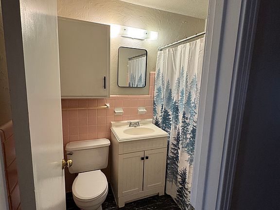 5th image of 4904 N Woodward Ave
