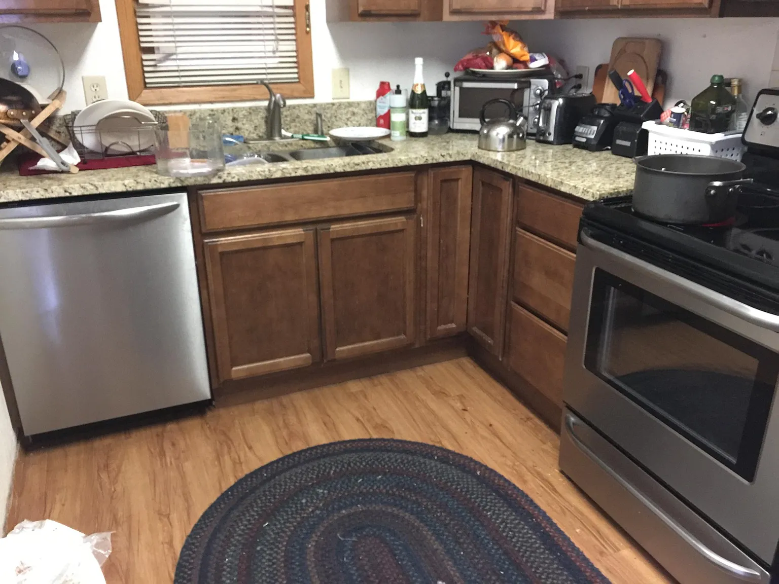3 bed, 1800 sqft, $1,500 — Photo 2