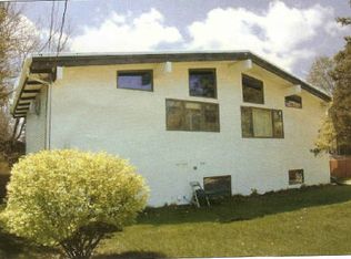14 Roosevelt Ave, Middletown, NY 10940