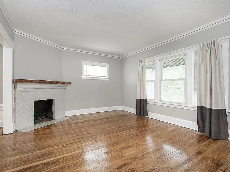 13416 Harlon Ave — Photo 7