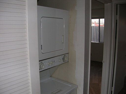 4th image of 4585 36th St APT 1