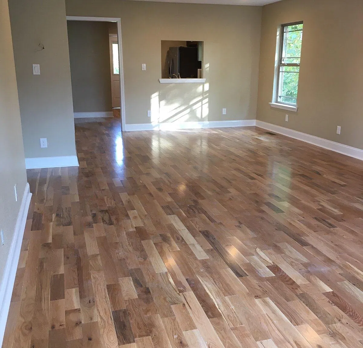 3 bed, 1350 sqft, $1,500 — Photo 3
