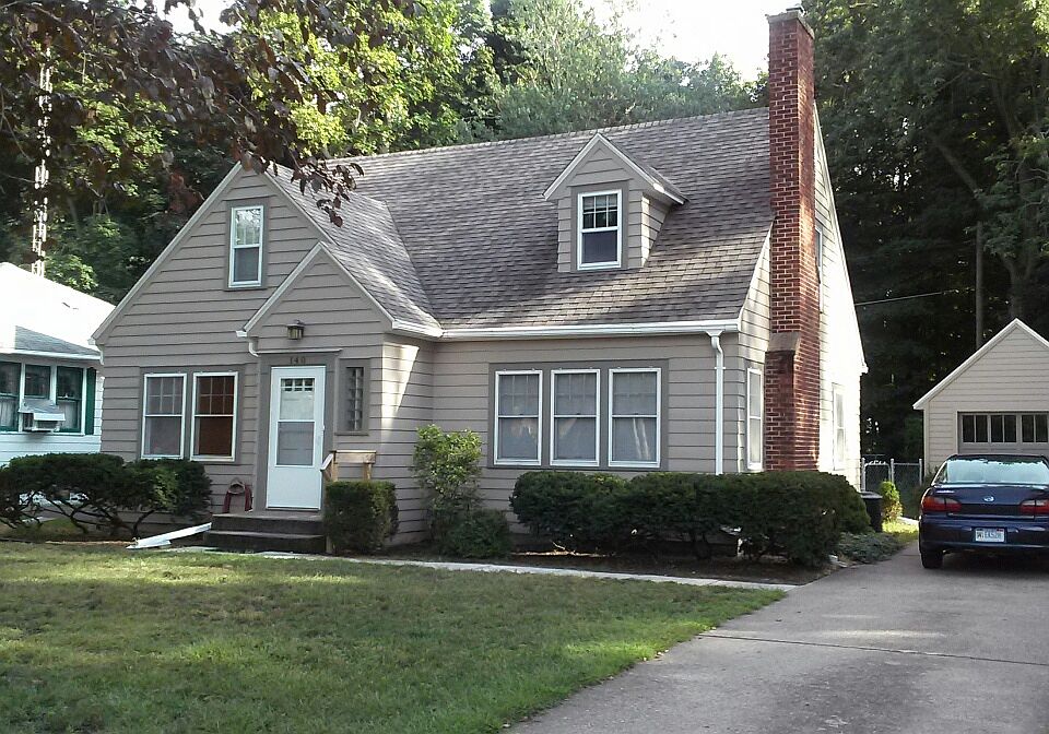 Curb side view