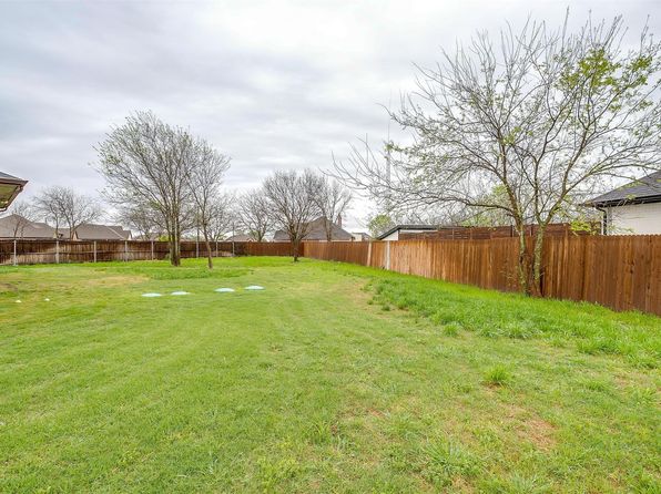12558 Beasley Ct, Fort Worth, TX 76126