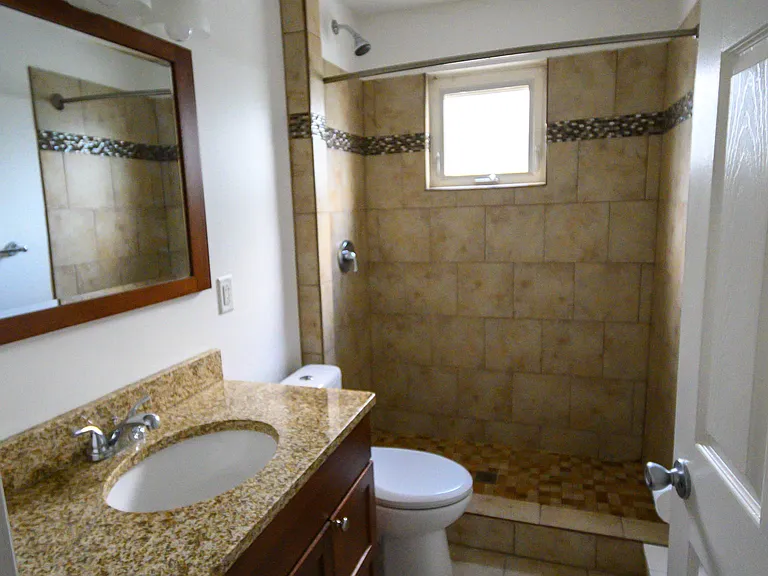 778 Delta Ave #H — Photo 6