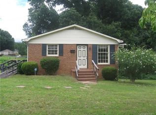 260 Basin Ave, Kannapolis, NC 28083