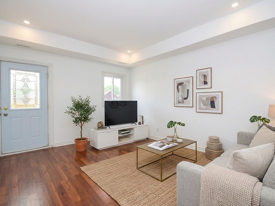 1st image of 25 Miller St Floor 2
