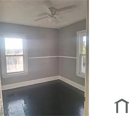 4 bed, 1500 sqft, $1,500 — Photo 4