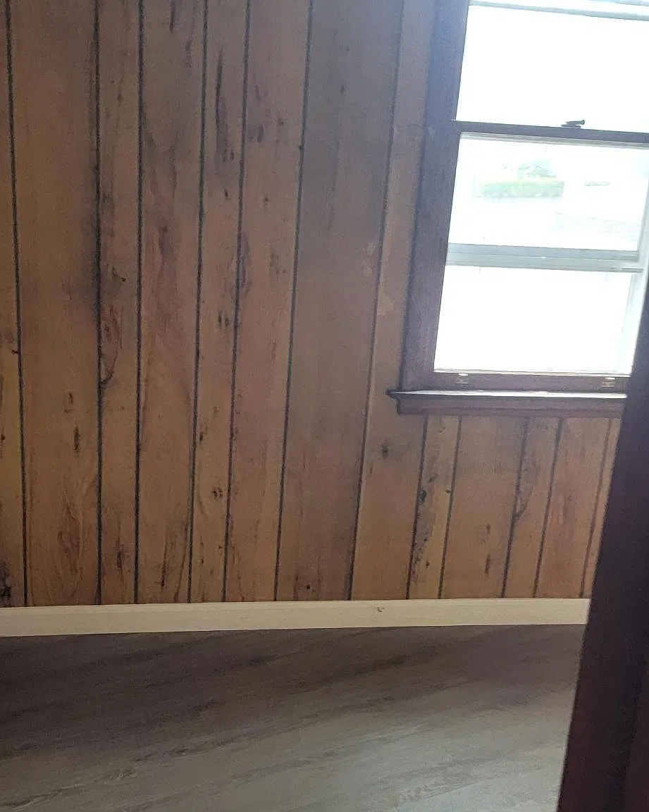 61 Fallbrook St — Photo 4