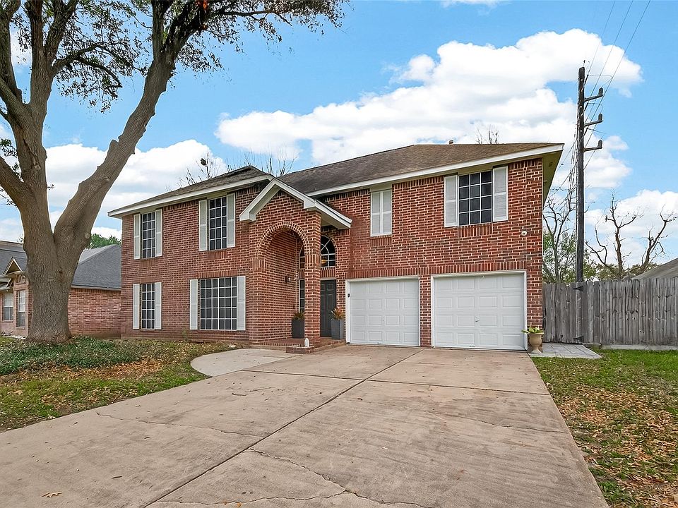 1st image of 12206 Paddock Way